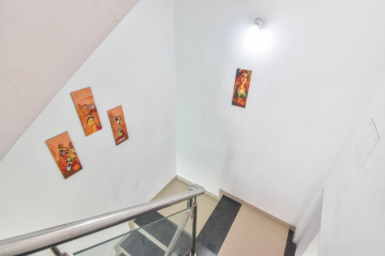 Empyrean Stays Ll Goodluck Bungalow Ll 2Bhk Ll Pool Ll Лонавала Экстерьер фото
